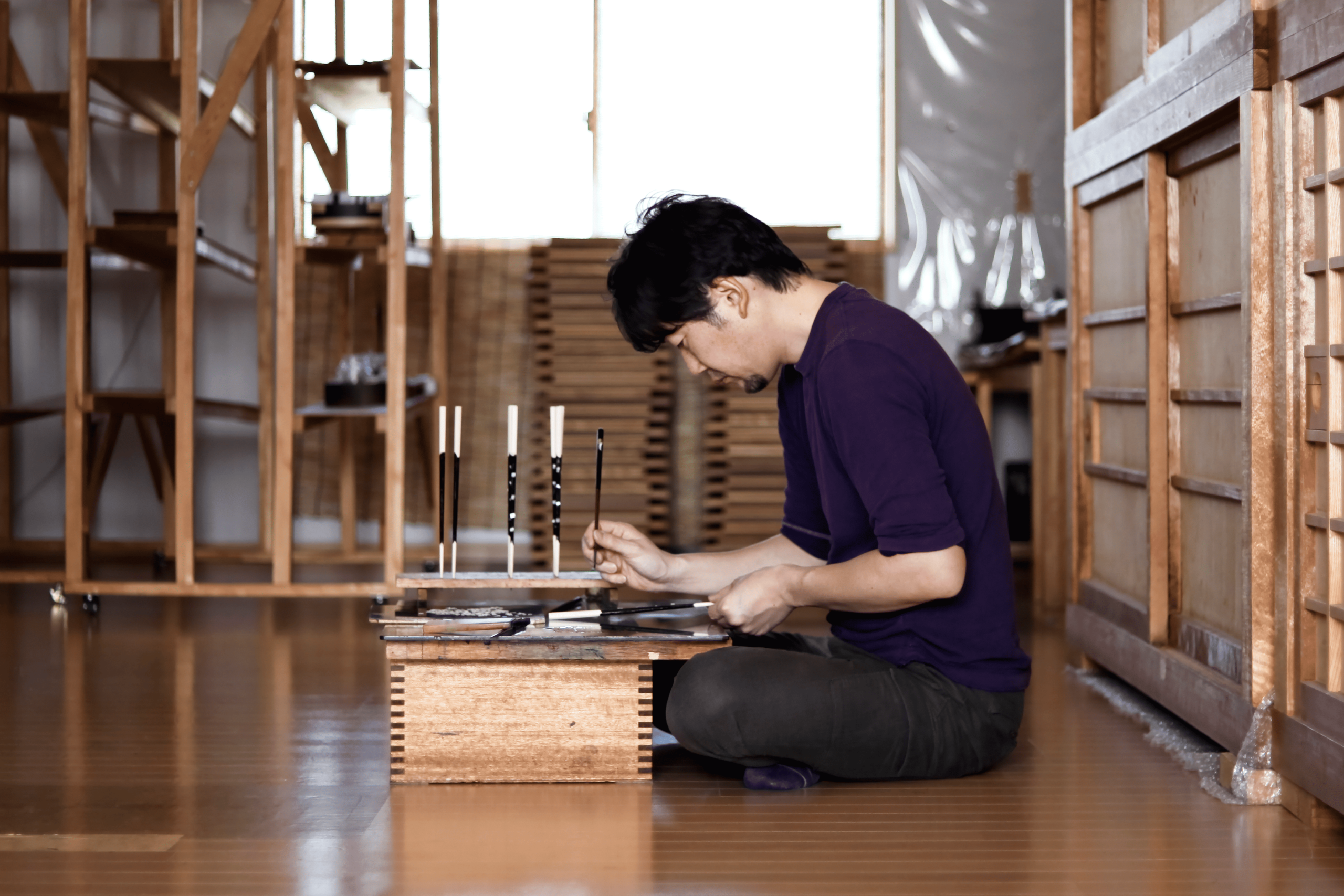 Hyozaemon’s Dedication: Premium Natural Chopsticks Crafted with Urushi Lacquer and Fine Wood