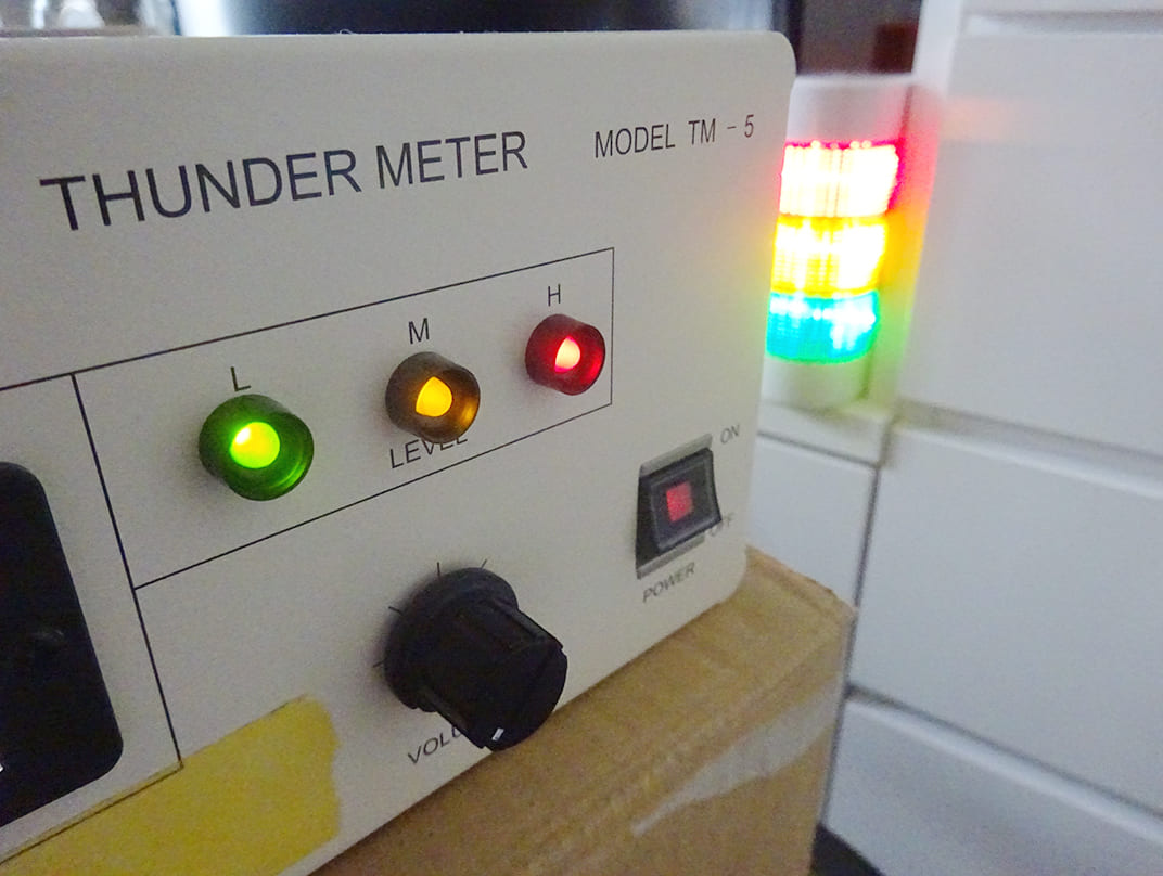 Thunder Meter Multi-Level Warning Indicators